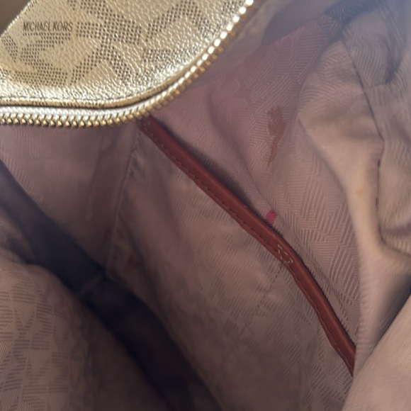 Michael kors backpack - Picture 8 of 9